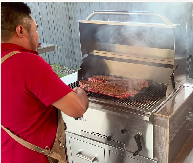Kokomo 32” Built-In Charcoal Grill